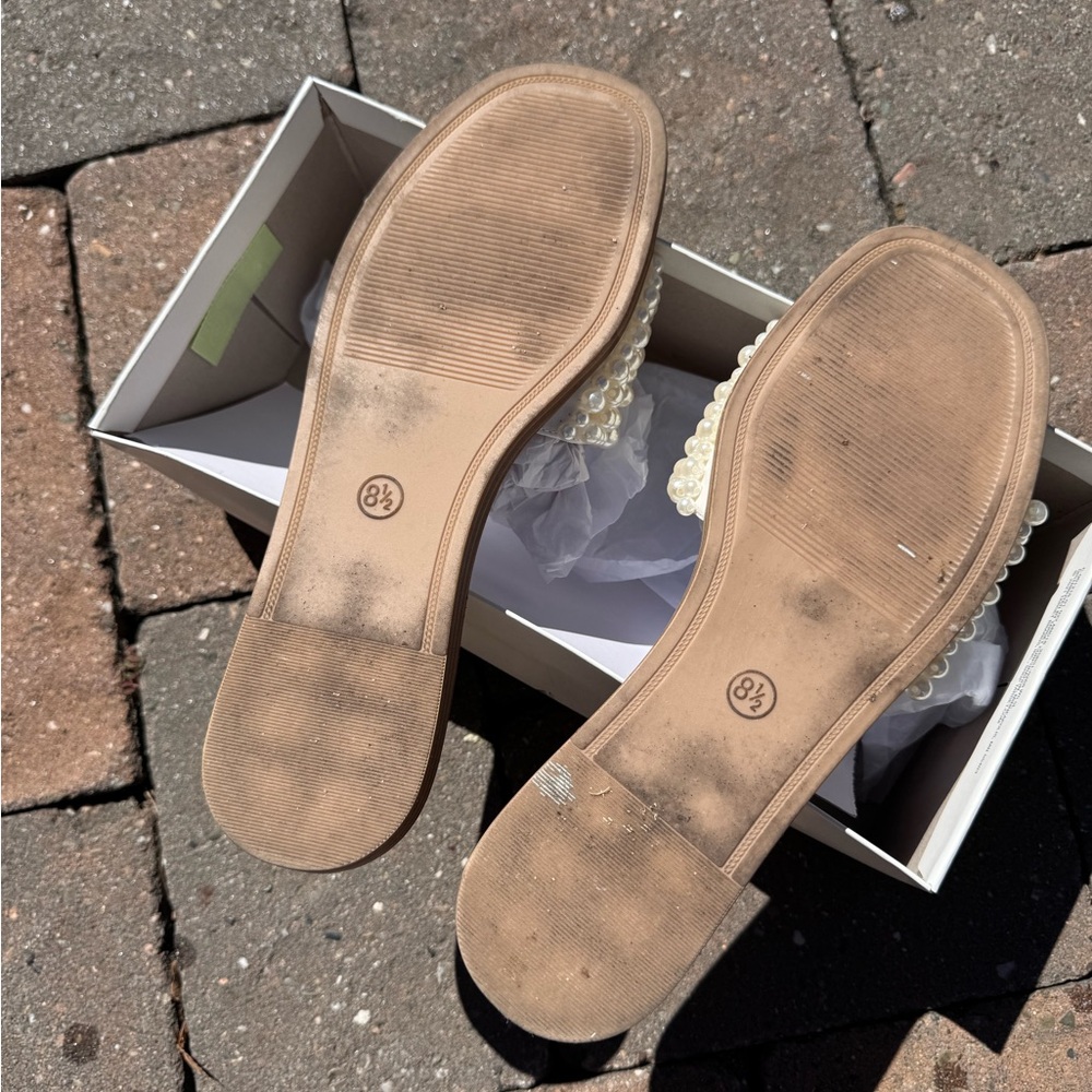 Pearl-Embellished Cream Slide Sandals - Women - Picture 3 of 4